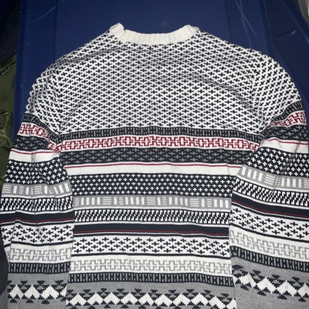 Sweater - Picture 2 of 2